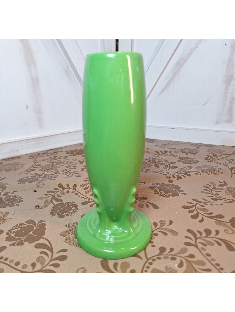 Fiesta Bud Vase Shamrock Green 6"H X 2.75" Base X 1.5" Opening